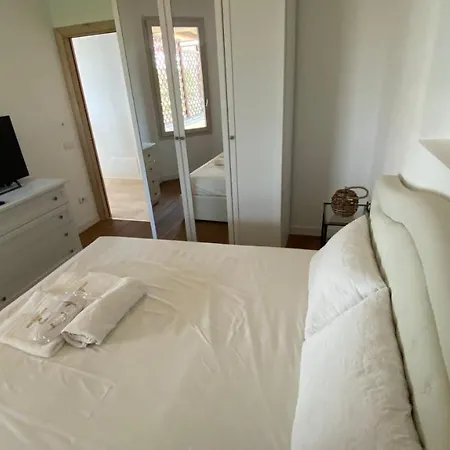 Martin & Nicole's Holiday home *